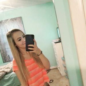 American Eagle Crop Top WITH GIFT! 🎀